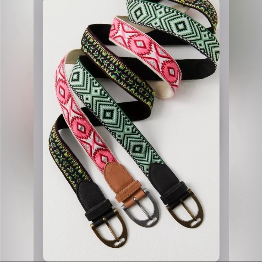 Free people moving to mars printed belt - Picture 4 of 6